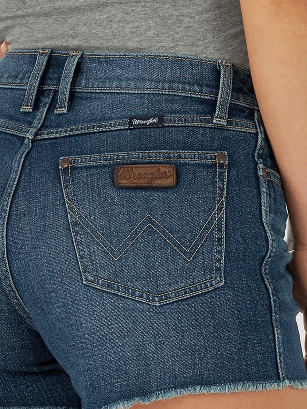 Wrangler Bailey Jean Shorts Retro High Rise Cut-off Blair Denim Frayed SZ 3 27”